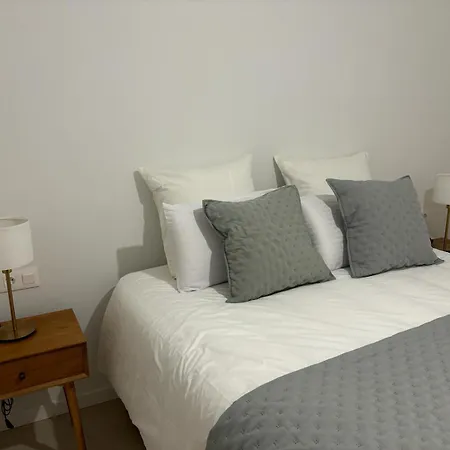 Galiciaguesthome-rosalia De Castro-silgar * Sanxenxo