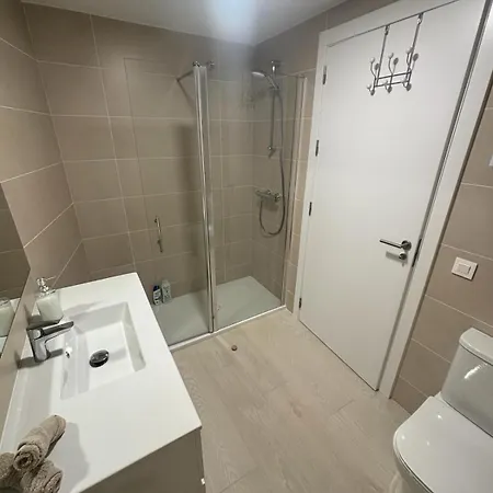 Galiciaguesthome-rosalia De Castro-silgar Apartment *