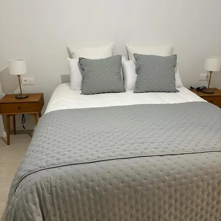 Apartment Galiciaguesthome-rosalia De Castro-silgar *
